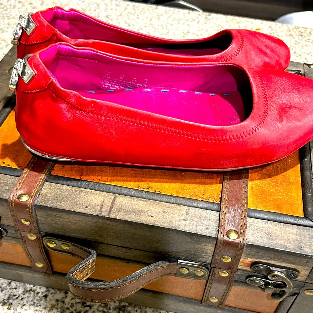 Massini Red Women's Ballet Flats - Picture 3 of 6